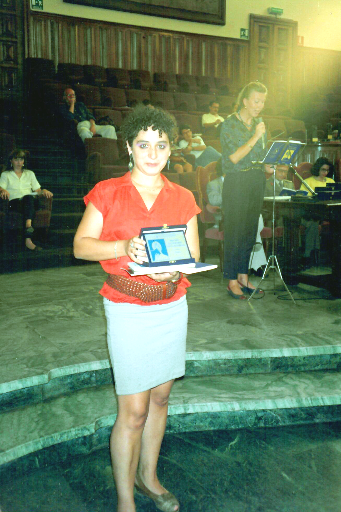 1991 - Finalista, Poesia, 'Premio Città di Torino', Antologia Centro 'Anna Kuliscioff', Torino.